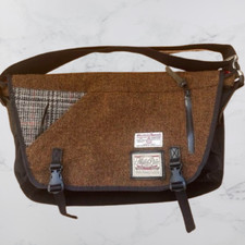 Masterpiece harris tweed d'occasion  Expédié en Belgium