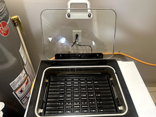 Gourmia foodstation smokeless for sale  Baldwinsville