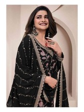 Créateur indien robe d'occasion  Expédié en France