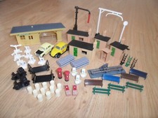 Coleção de acessórios cênicos para conjuntos ferroviários modelo bitola OO Hornby comprar usado  Enviando para Brazil