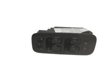 Pulsantiera anteriore sinistra usato Pulsantiera anteriore sinistra usato  Italia