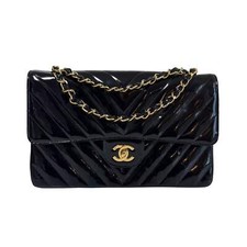 Usado, Bolsa de ombro CHANEL Chevron couro vernish alça corrente comprar usado  Enviando para Brazil