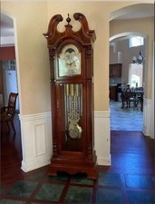 grandfather clock howard miller for sale grandfather clock howard miller for sale English