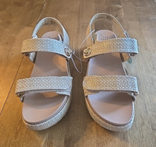 Women tanner platform for sale  O Fallon