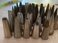 wilton icing nozzle set for sale  WEDMORE