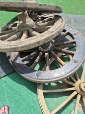 Antiche ruote carro usato  Volpiano