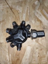 Rampe injecteur 1.8 d'occasion  Saint-André-de-Sangonis