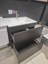 Display 600 wall for sale  WAKEFIELD