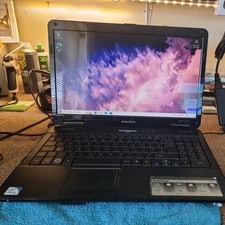 Machines e525 intel for sale  ROMFORD