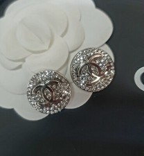 Chanel set bottoni usato  Italia