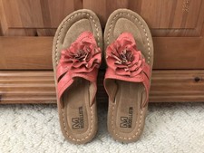 sandals orange 7 women s for sale  Dayton