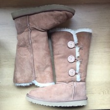 Ugg boots chestnut for sale  BROXBURN