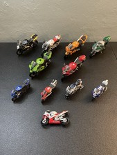 ENORME Lote de 11 Motocicletas Maisto 1:18 e 1:12 Bicicletas de Rua FRETE GRÁTIS VEJA!! comprar usado ENORME Lote de 11 Motocicletas Maisto 1:18 e 1:12 Bicicletas de Rua FRETE GRÁTIS VEJA!! comprar usado  Enviando para Brazil