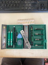 Cacciaviti precisione set usato  Massa