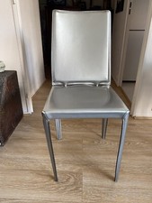 Chaises cuir argenté d'occasion  Paris XIX