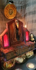 CAIXA DYBBUK ASSOMBRADA – TABITHA JONES – ALTAMENTE ATIVA, LACRADA E PROIBIDA, usado comprar usado  Enviando para Brazil