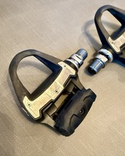 Conjunto de pedais medidor de potência Garmin Rally RS200, milhas baixas comprar usado  Enviando para Brazil