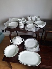 Dinner service 6 for sale  LEEDS