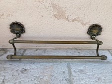 Ancien porte serviette d'occasion  Prissé