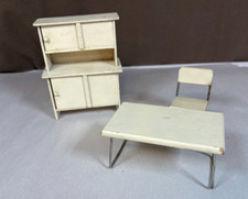 Conjunto de mesa e cadeira vintage para casa de bonecas pintado de branco e metal/madeira comprar usado  Enviando para Brazil