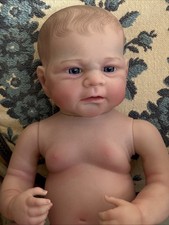Boneca bebê menino anatomicamente correta realista renascida comprar usado Boneca bebê menino anatomicamente correta realista renascida comprar usado  Enviando para Brazil
