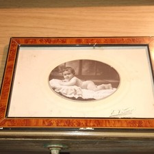 Usado, Cadre ancien en bois avec photo bébé ( années 20) comprar usado  Enviando para Brazil