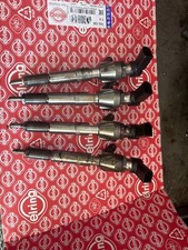 Iniettore piezo con usato Iniettore piezo con usato  Gragnano