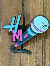 2025 D23 Disney Mystery Throwback Pin Hannah Montana Miley Cyrus Mic Logo, używany na sprzedaż  Wysyłka do Poland