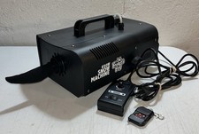 Controles variáveis de máquina de neve Froggy’s Fog 650 watts com controle remoto sem fio em excelente estado usado comprar usado Controles variáveis de máquina de neve Froggy’s Fog 650 watts com controle remoto sem fio em excelente estado usado comprar usado  Enviando para Brazil