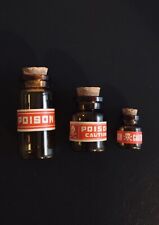 Frascos de veneno vintage - Conjunto de três - Etiquetas de caveira e ossos cruzados - MUITO RARO!, usado comprar usado  Enviando para Brazil