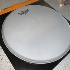 Remo ambassador snare for sale  PUDSEY