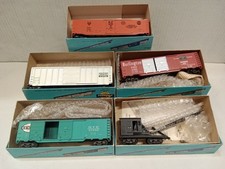 Model train box for sale  San Marcos