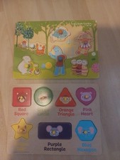 Two wooden childrens for sale  DEAL