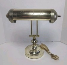 Usado, Candeeiro de mesa vintage bronze banqueiros braço ajustável dobradiça dupla L Interpur comprar usado  Enviando para Brazil