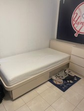 Bedroom furniture twin for sale  Little Neck
