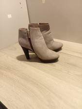 Stivaletti donna tiffi usato  Vitulazio