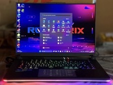 Asus rog strix usato  Lodi Vecchio