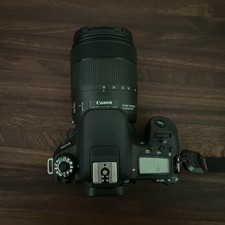 Canon eos 77d for sale  Warwick