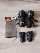 Schwarze schutzausrüstung gebraucht kaufen  Benningen