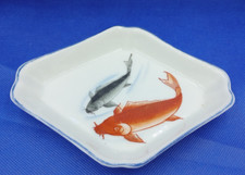 Prato ou bandeja de porcelana baixa decorada com peixe koi japonês comprar usado  Enviando para Brazil