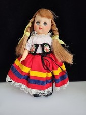 Muñecas de Todas las Naciones Francia Nº 131 muñecas en trajes tradicionales segunda mano  Embacar hacia Mexico