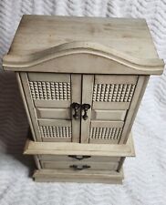 Beautiful solid wood for sale  Parkville