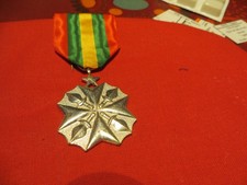 Belle medaille merite d'occasion  Sevran