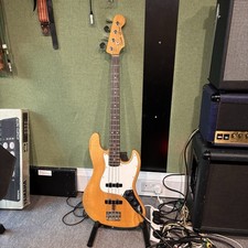 Squier jazz bass for sale  ST. LEONARDS-ON-SEA