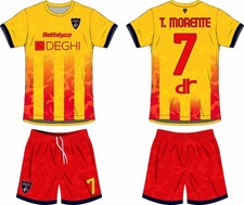 Completo calcio lecce usato  Bitonto