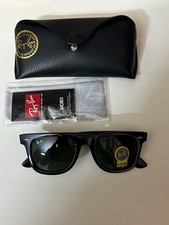 Ray ban wayfarer usato  Napoli