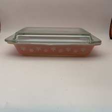 Vintage Pyrex Gaiety Zapiekanka Różowy płat śniegu lata 50. Space Saver Płytka pokrywa 2161 na sprzedaż  Wysyłka do Poland