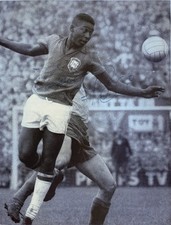 Pelé signiert 1966 gebraucht kaufen  Tangstedt
