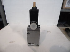 Bosch 0820006203 wegeventil gebraucht kaufen  Chemnitz