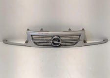 Griglia paraurti anteriore usato Griglia paraurti anteriore usato  Rimini